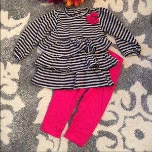 2-piece Black & Gray ruffle leggings set 🌹